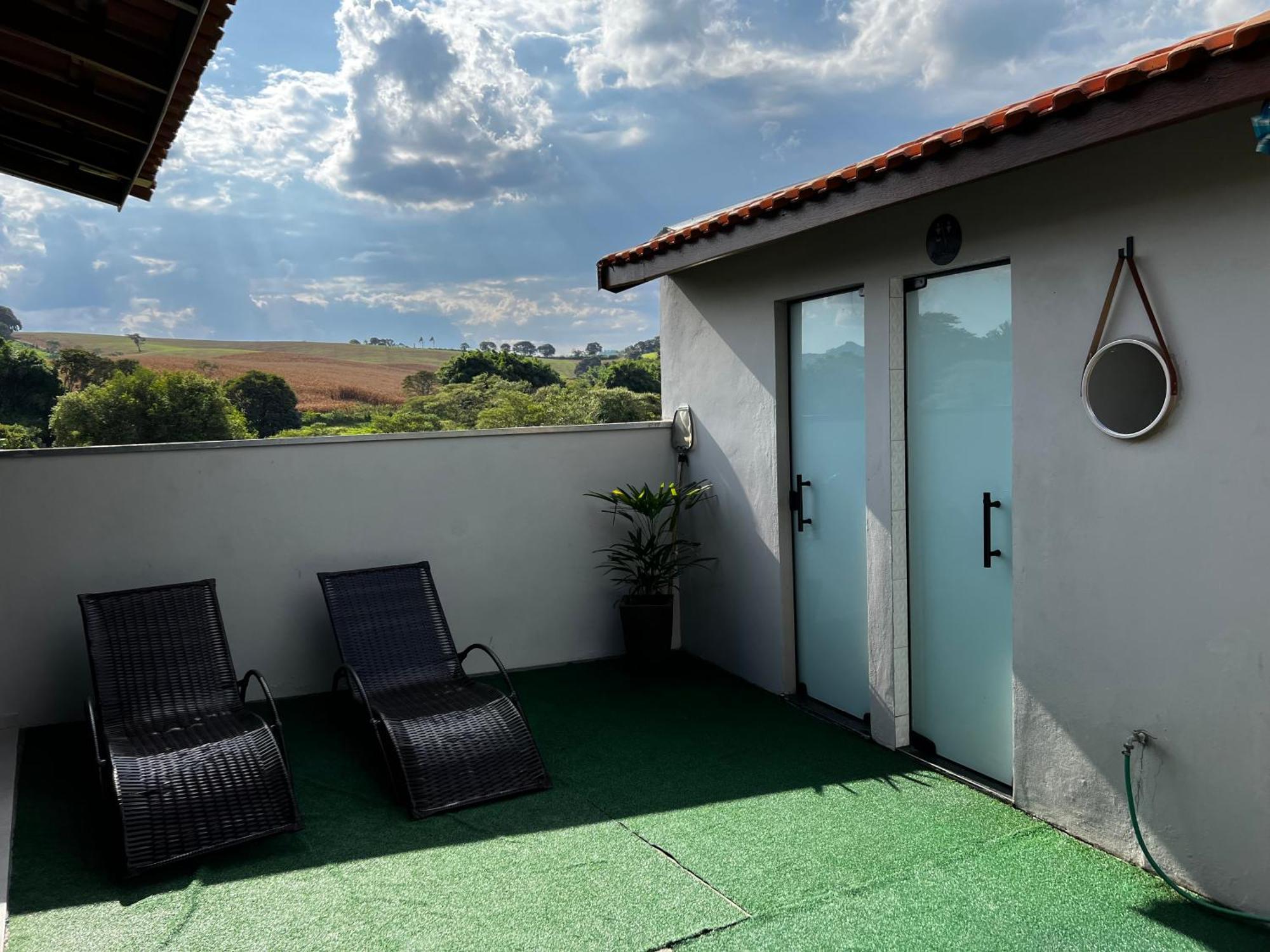Chacara Proximo Ao Centro, Otima Localizacao Piscina Climatizada *