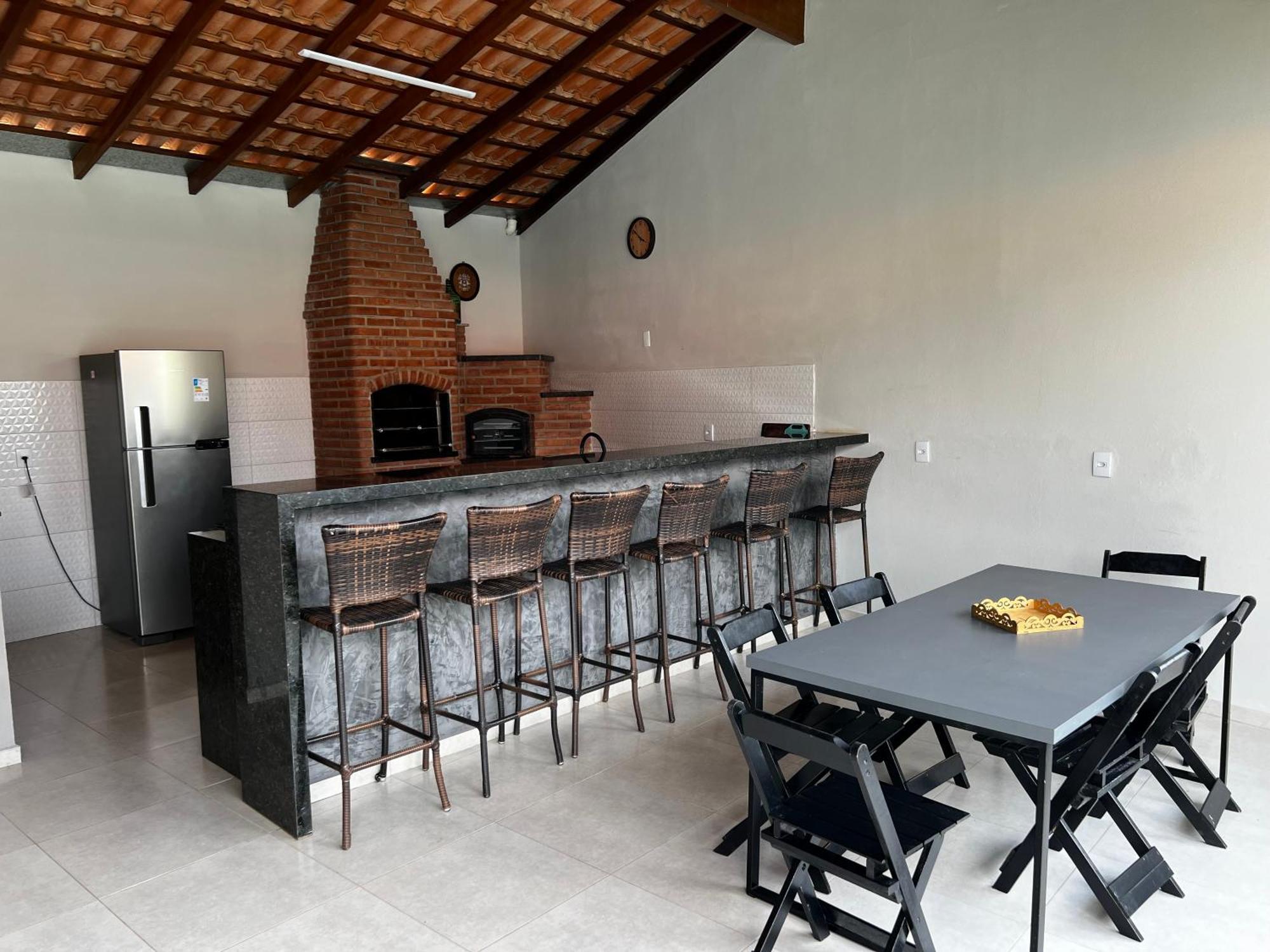 Chacara Proximo Ao Centro, Otima Localizacao Piscina Climatizada Holiday home *